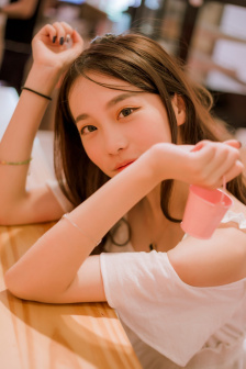 大胸奶头少妇XXXⅩ猛男男
